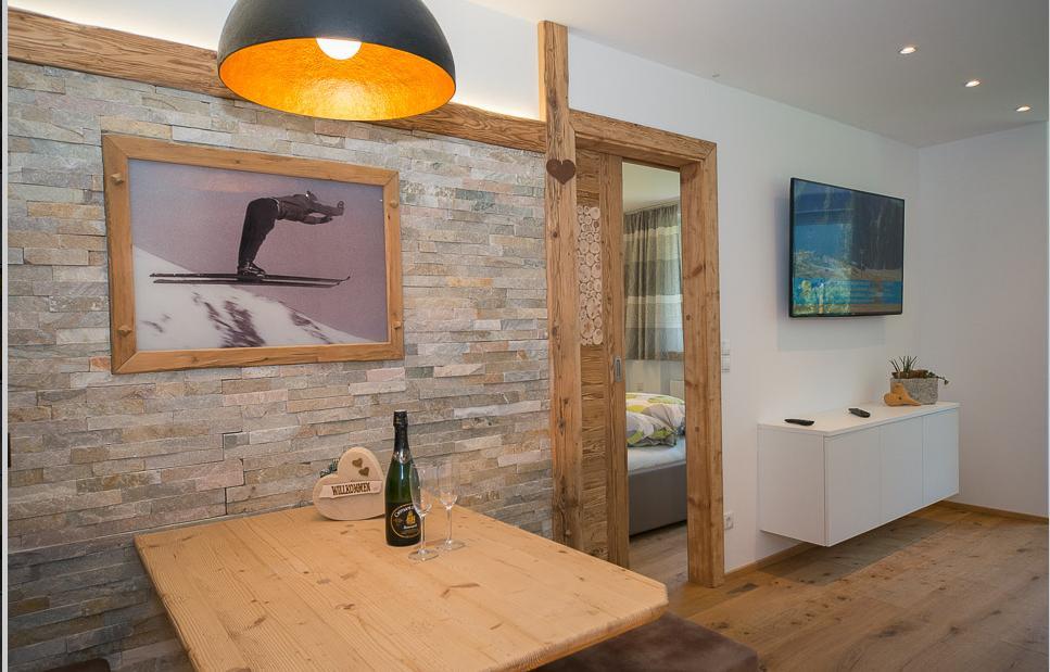 Royal Waldfeld Appartement Mayrhofen Buitenkant foto