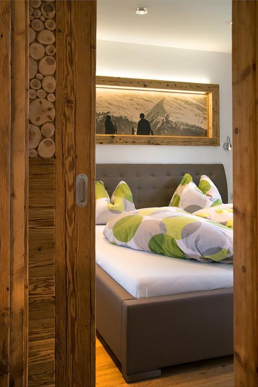 Royal Waldfeld Appartement Mayrhofen Buitenkant foto