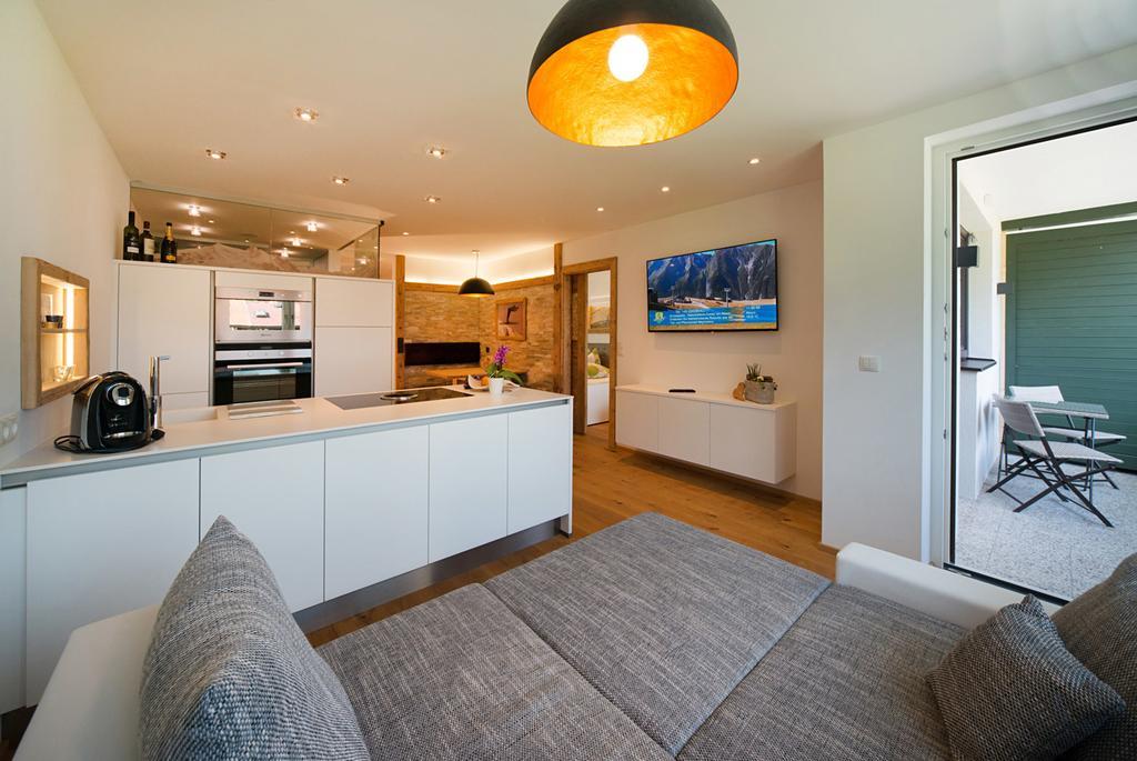 Royal Waldfeld Appartement Mayrhofen Buitenkant foto