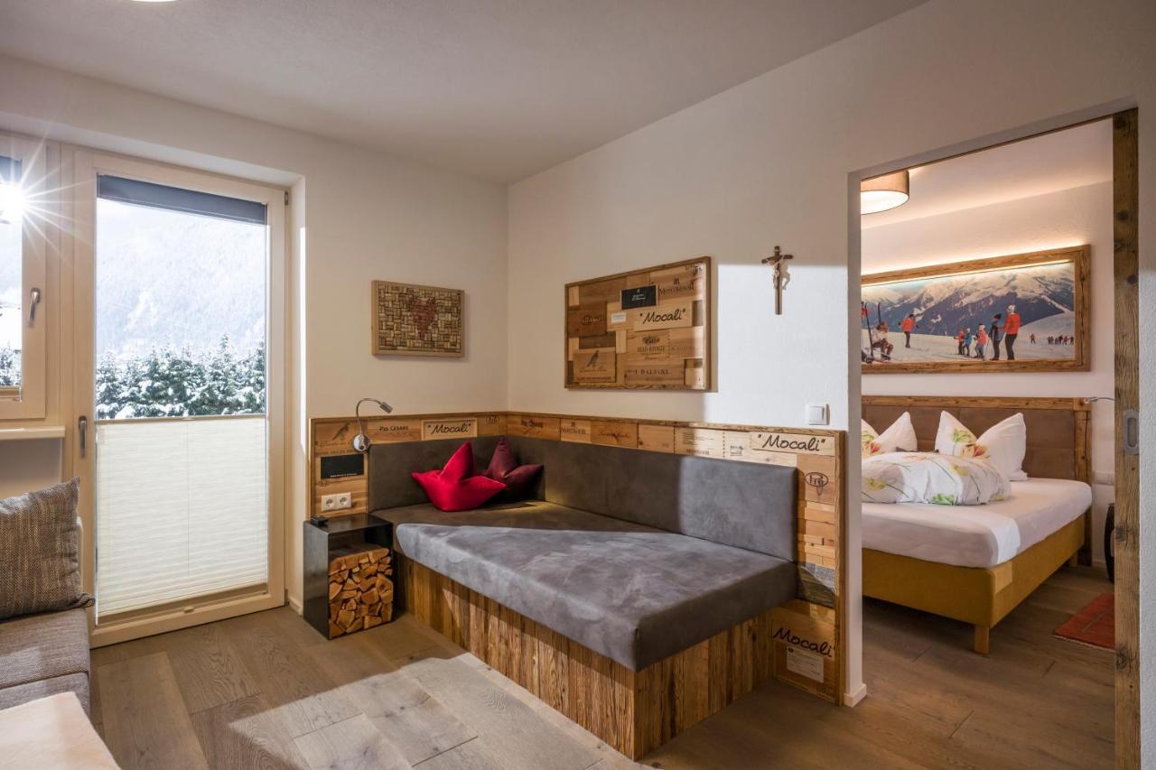 Royal Waldfeld Appartement Mayrhofen Buitenkant foto